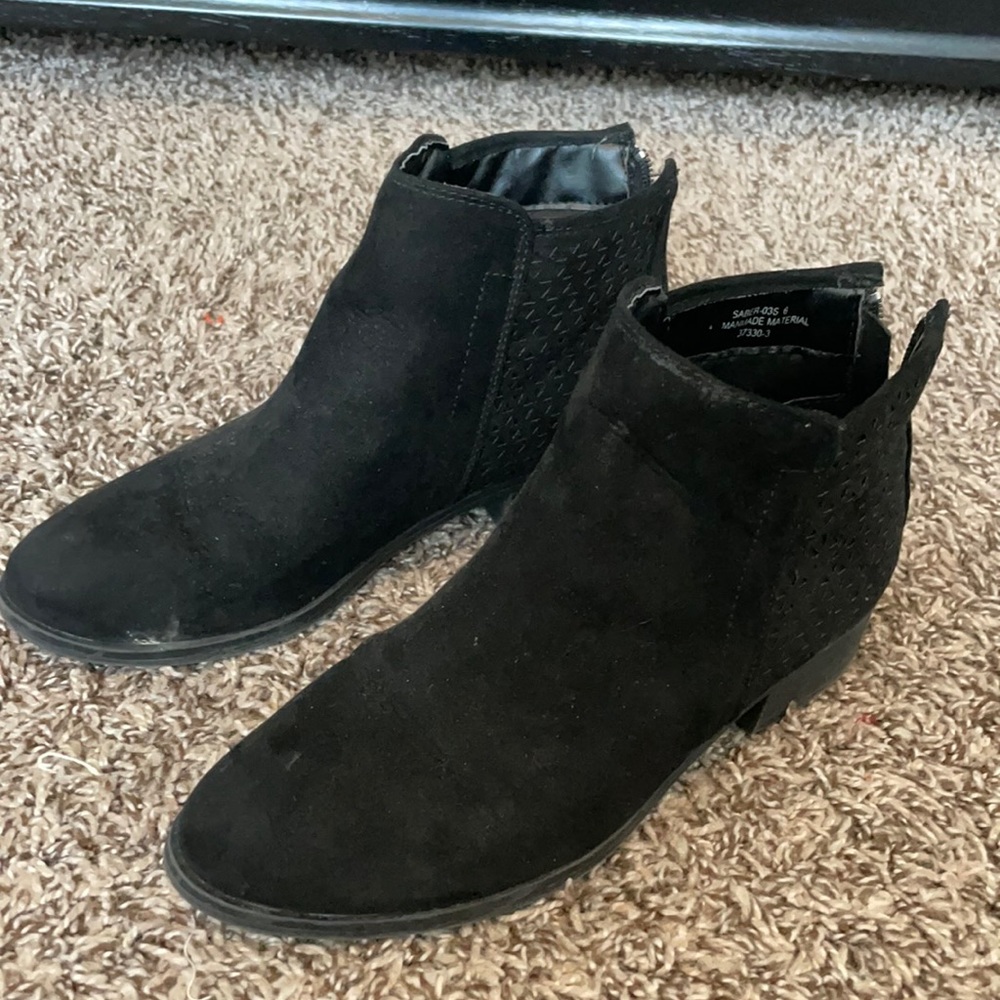 black boots